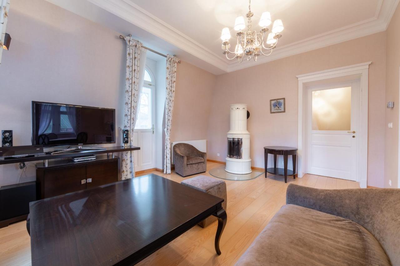 Luxury Apartment Diamond 卡罗维发利 外观 照片
